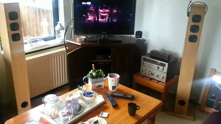 Triple Visaton frs8 stand-alone speakers